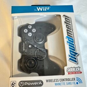 WiiU Wireless Controller - liquidmetal - Black - New in Box
